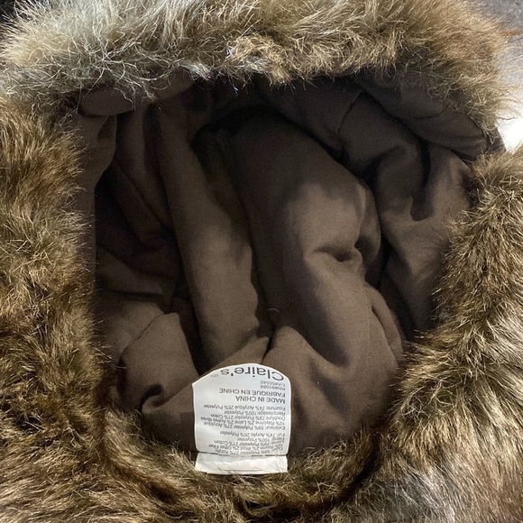 Claire’s - plaid Faux Fur Aviator Style Hat for women - Picture 13 of 14